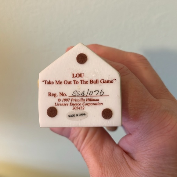 1997 Cherished Teddies Lou “Take Me Out To The Ball Game” - Picture 6 of 6